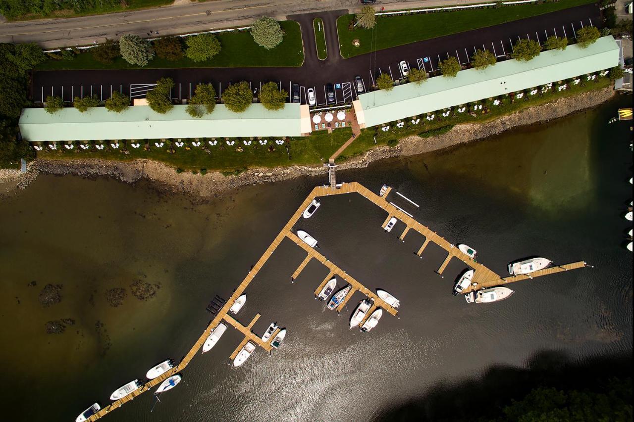 Yachtsman Lodge & Marina Кенебънкпорт Екстериор снимка